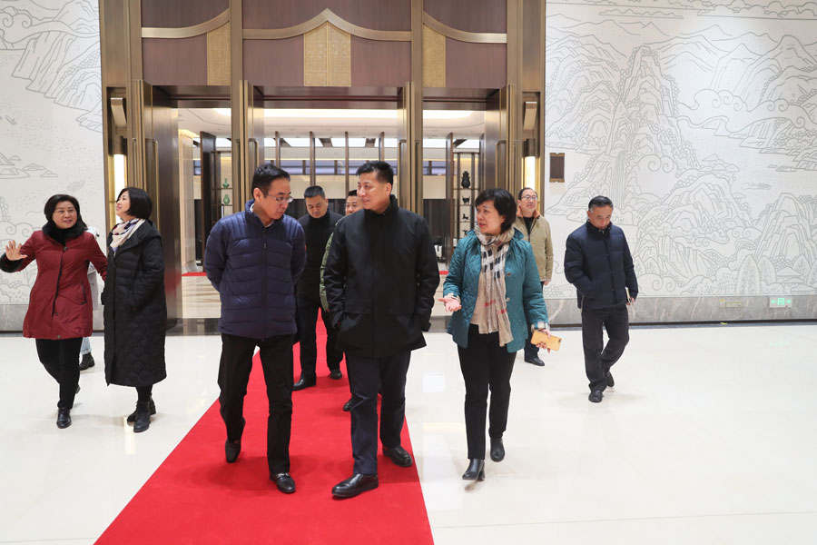 劉誓?？疾煳錆h體育中心 要求加強場館賽后利用(圖1)